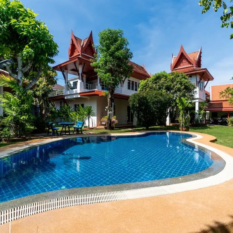 Happy Thai Villa