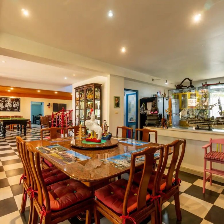 Happy Thai Villa