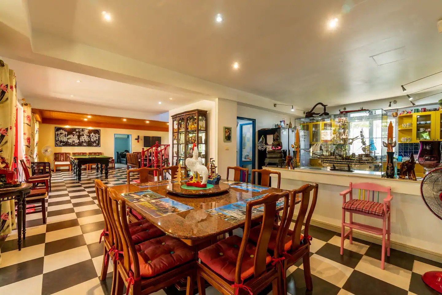 Happy Thai Villa
